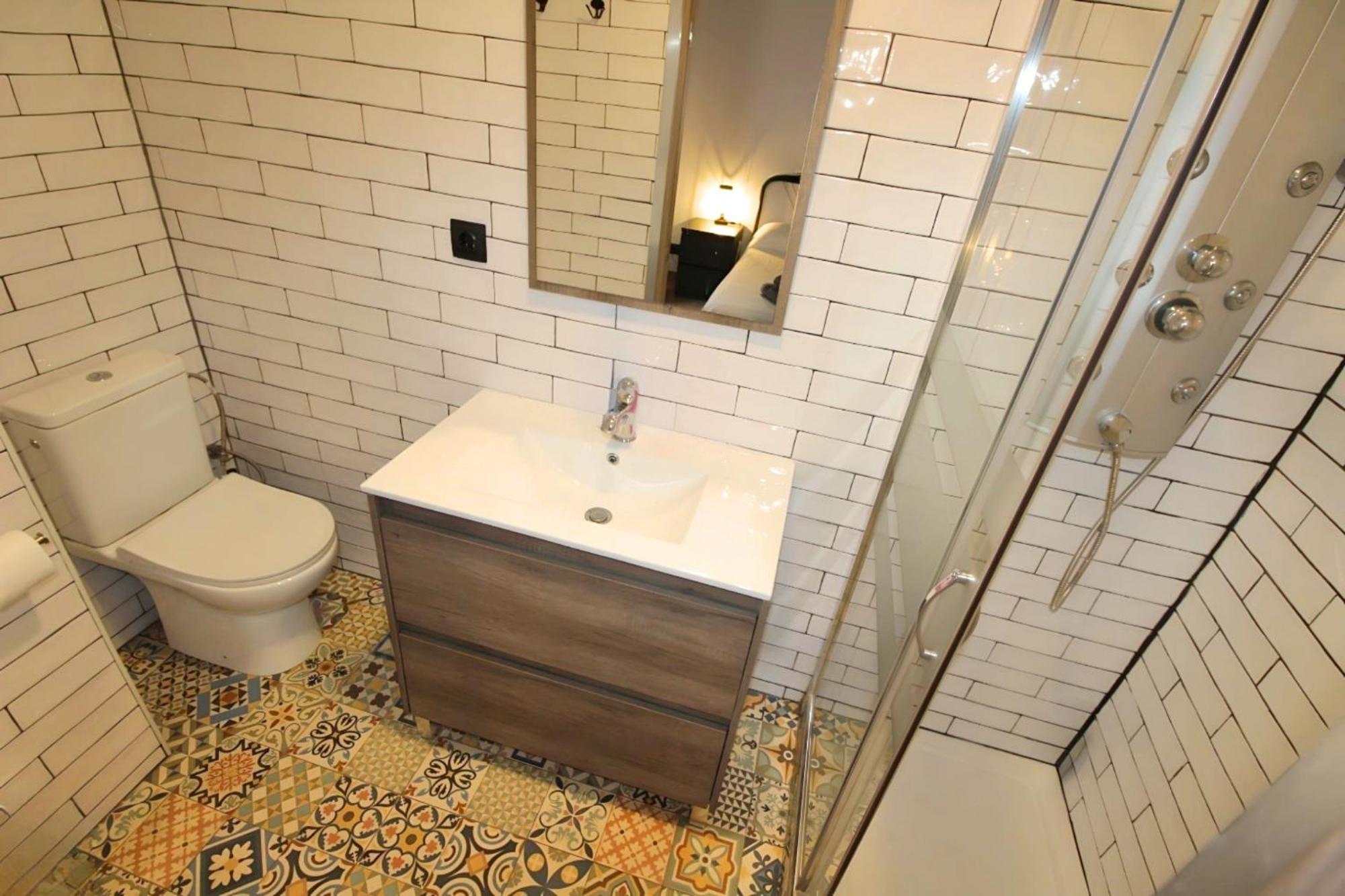 Increible Apartamento Con Terraza Al Lado De Torres De Quart Walencja Zewnętrze zdjęcie