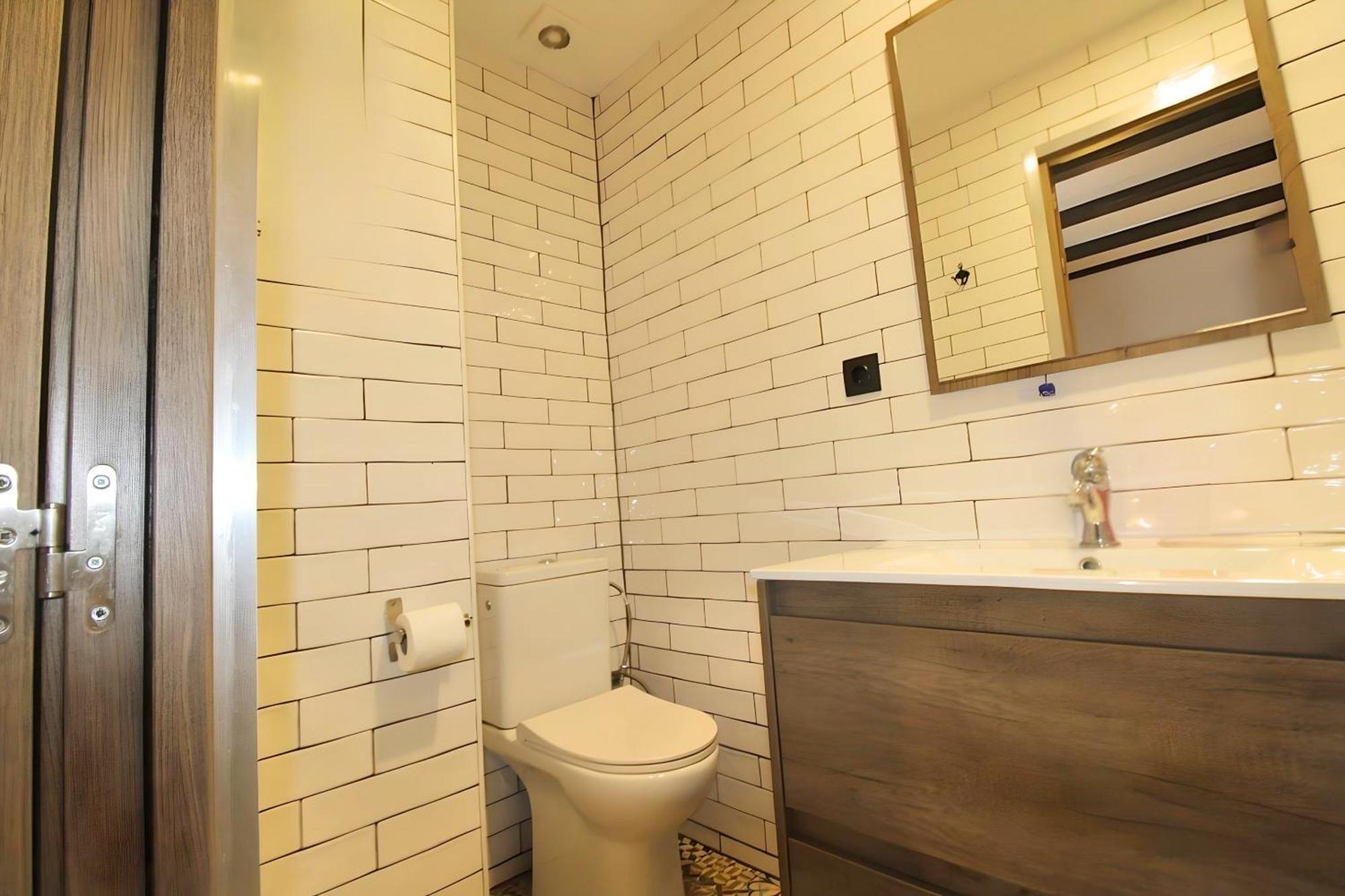 Increible Apartamento Con Terraza Al Lado De Torres De Quart Walencja Zewnętrze zdjęcie